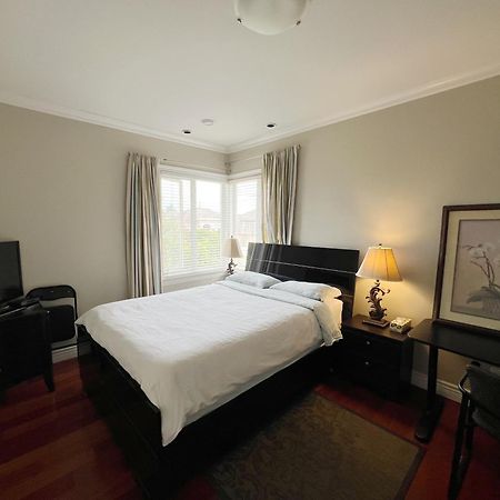 Lucky Room, A Comfortable Bedroom With Private Bathroom Close To Yvr Richmond Exteriér fotografie