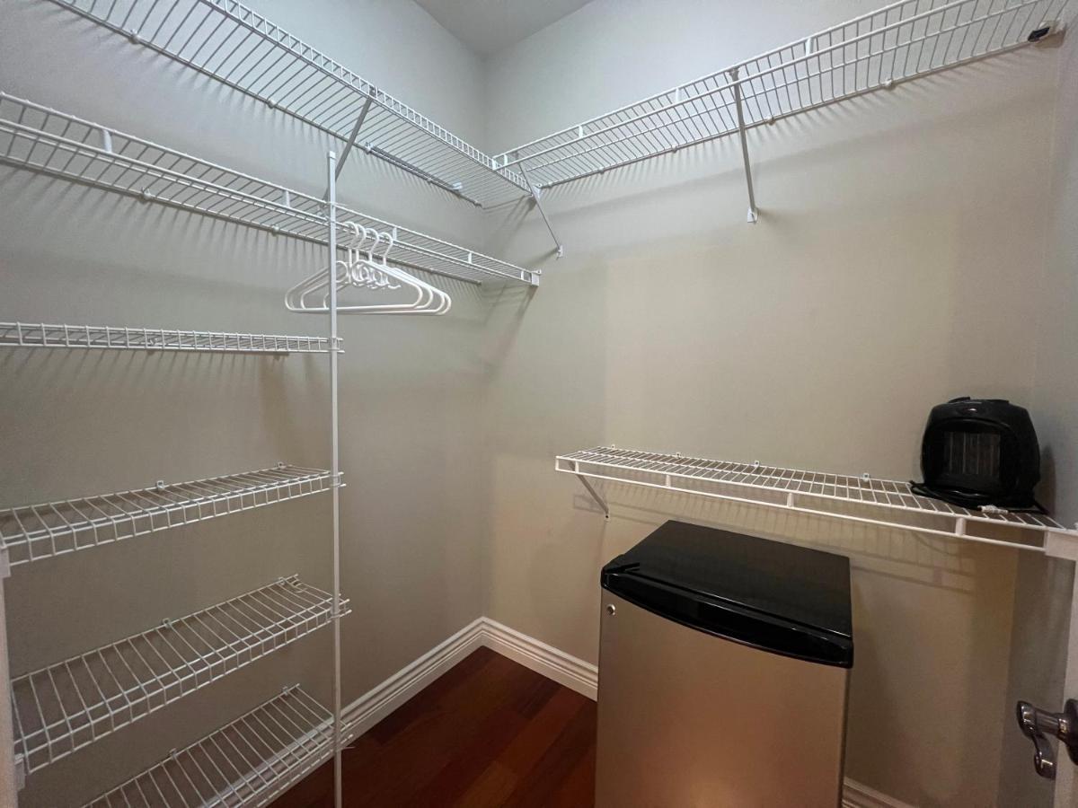Lucky Room, A Comfortable Bedroom With Private Bathroom Close To Yvr Richmond Exteriér fotografie
